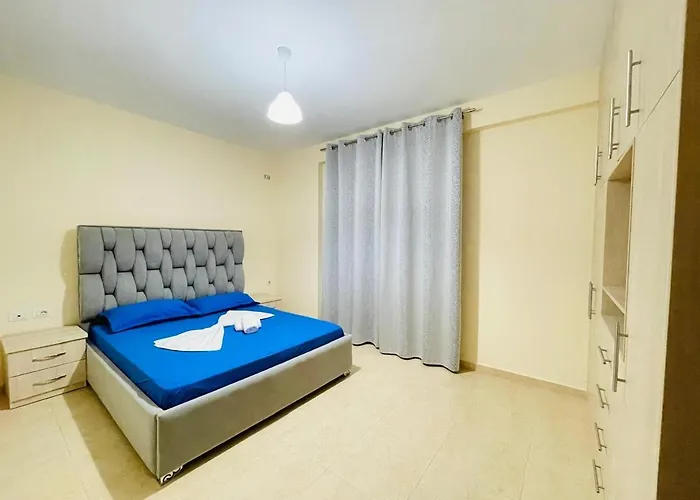 Giannis Apartments