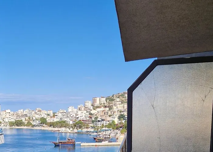 Giannis Apartments